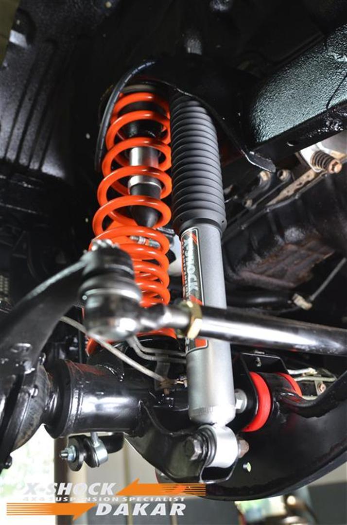 suzuki  jimny suspension 1